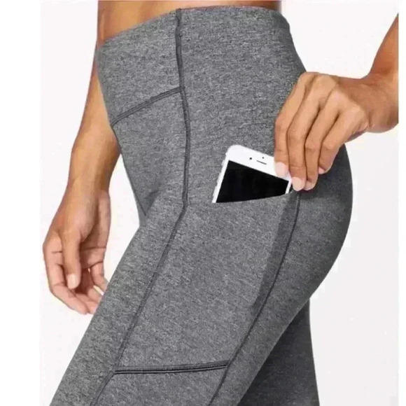 Lululemon 2 pocket zipper back
Heathered Black size 6 like new - Picture 2 of 10